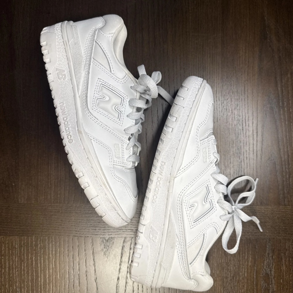 New Balance 550 Women's Size 5.5 Triple White Leather Shoes Sneakers BBW550WW